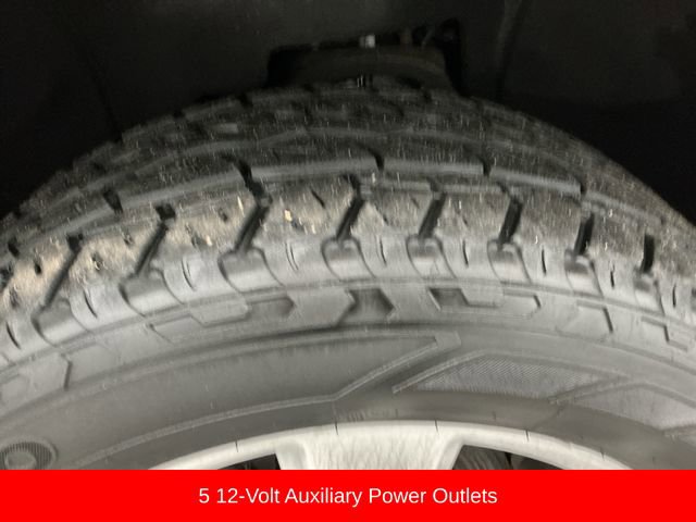 Used 2018 Chevrolet Tahoe Premier image 16