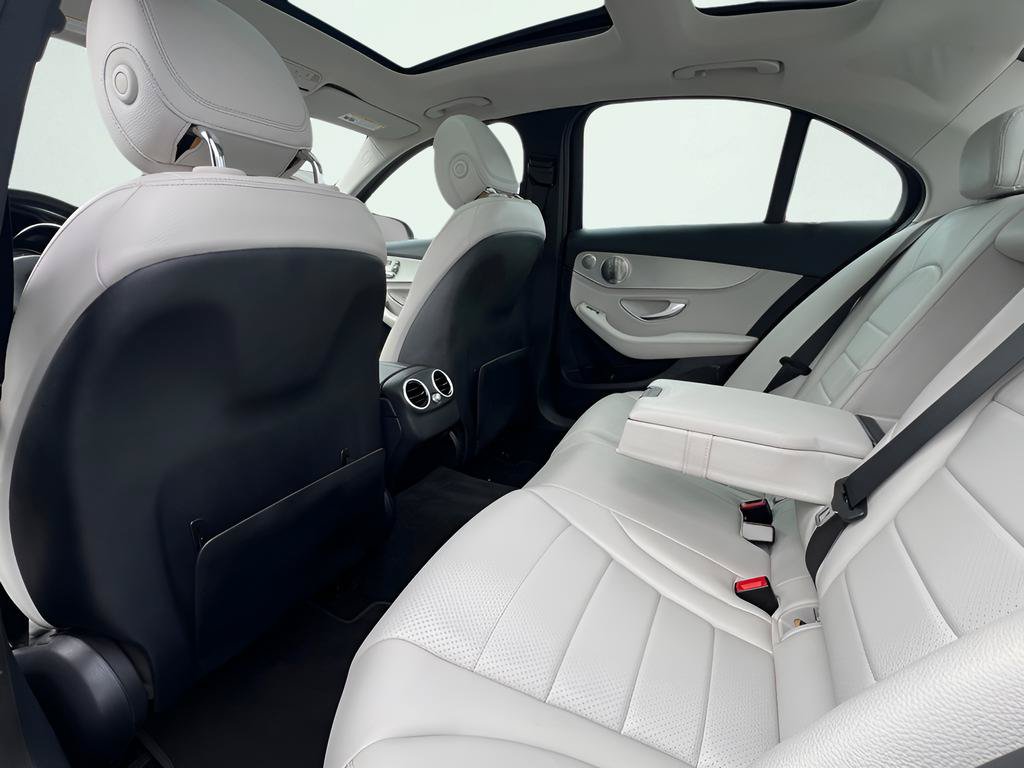 Used 2015 Mercedes-Benz C 300 4MATIC Sedan image 18