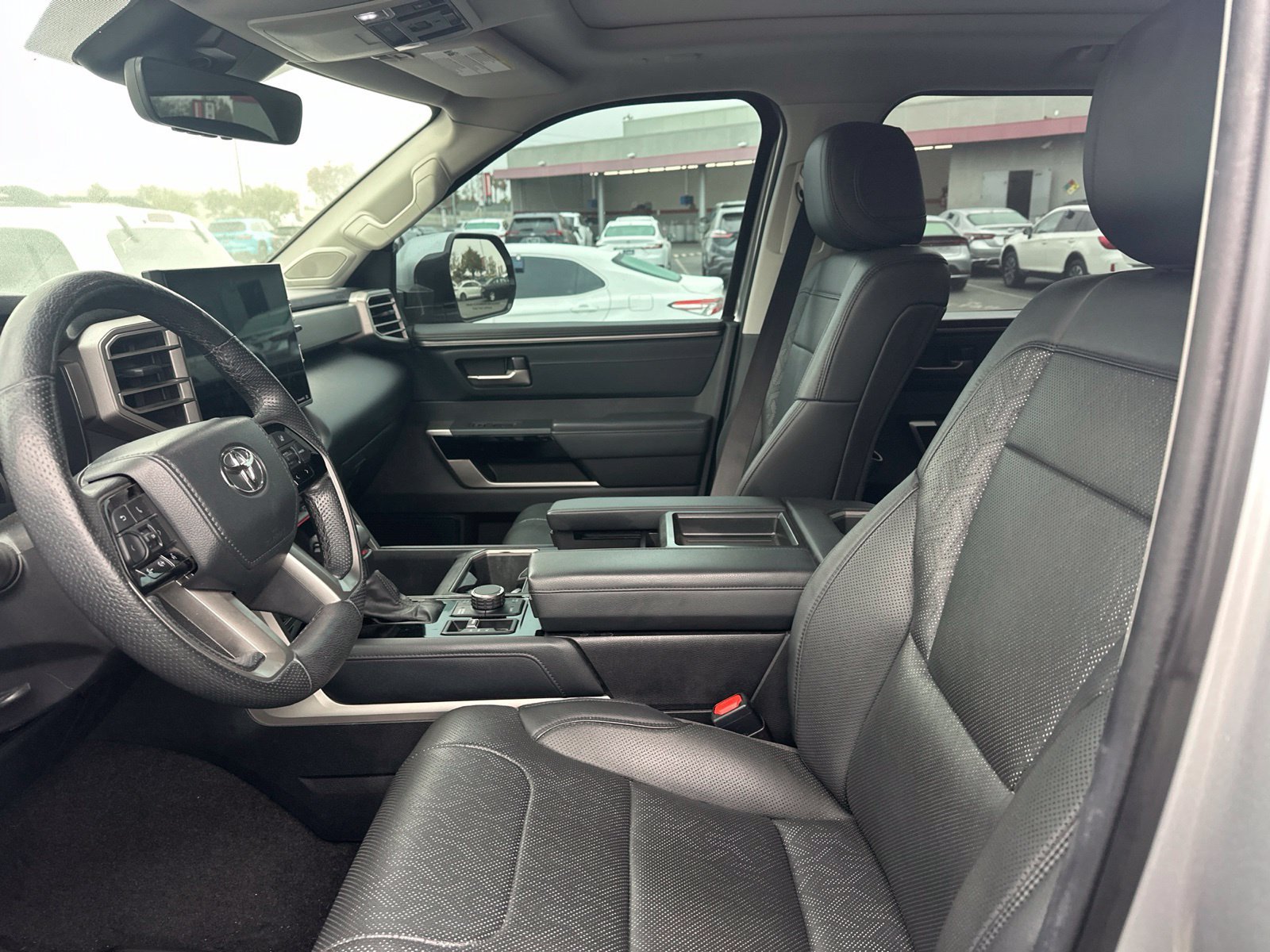 Used 2022 Toyota Tundra Limited w/ TRD Off-Road Package AWD/4WD image 6
