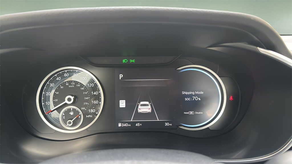 New 2026 Genesis G70 2.5T image 17