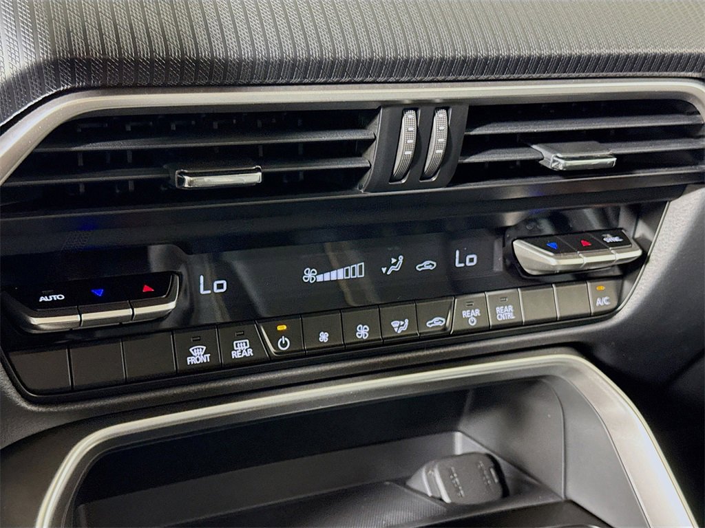 New 2026 MAZDA CX-90 3.3 Turbo w/ Select Package image 10