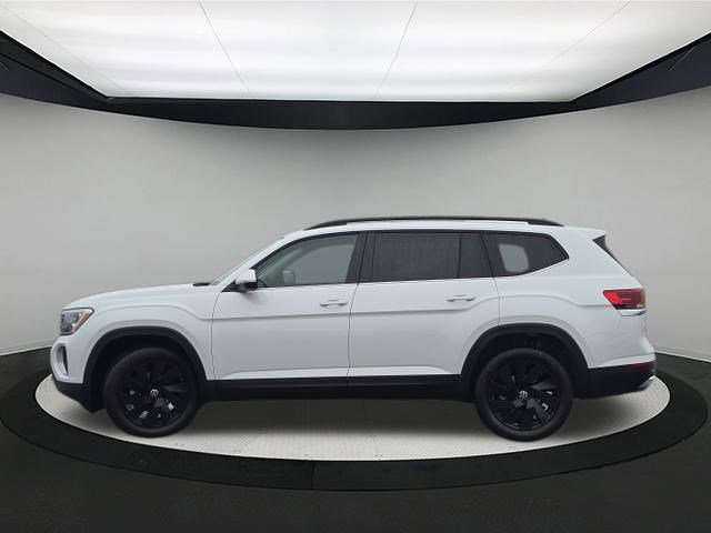 New 2026 Volkswagen Atlas SE image 4