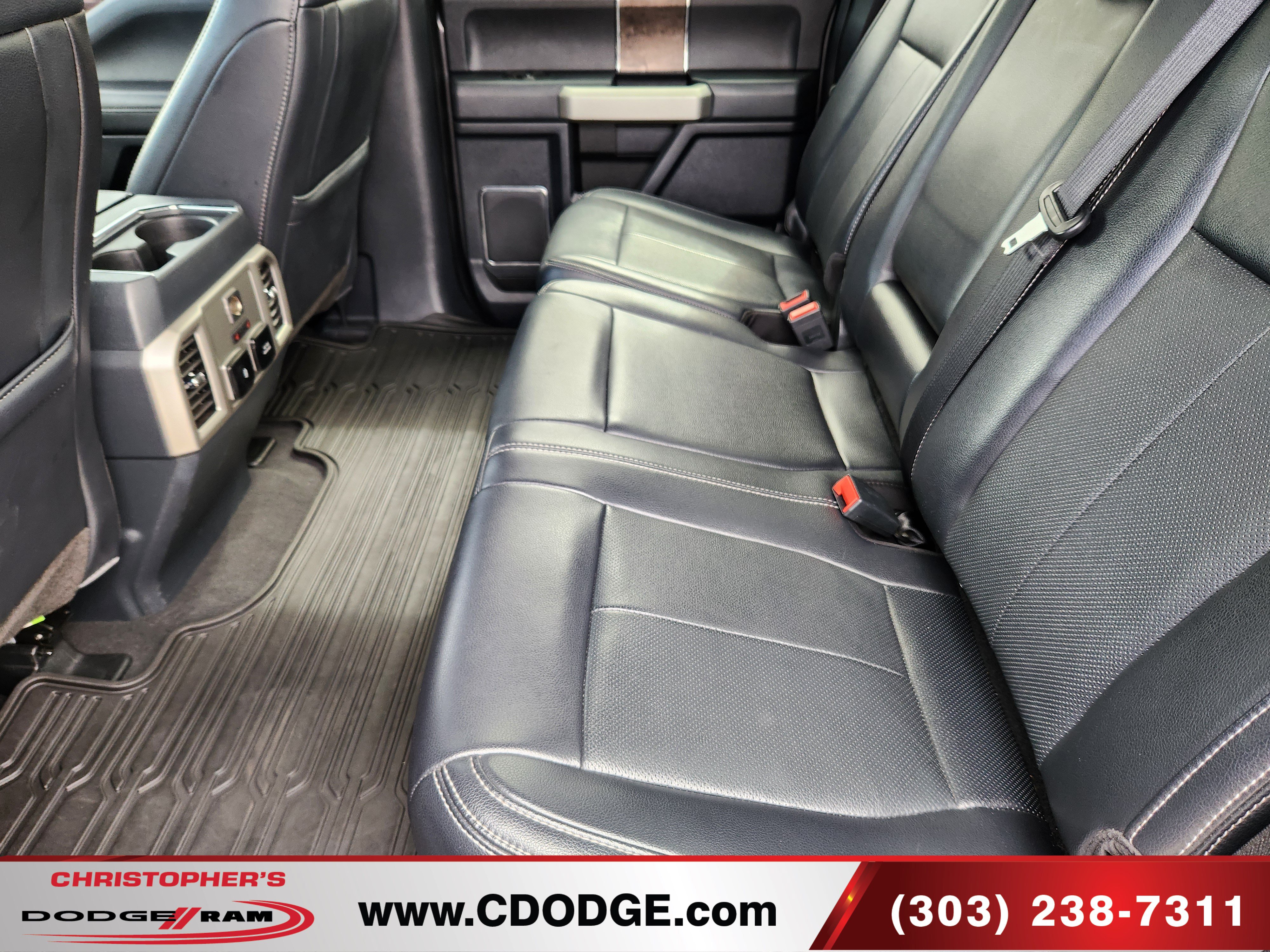 Used 2022 Ford F350 Lariat w/ Tremor Off-Road Package AWD/4WD image 19