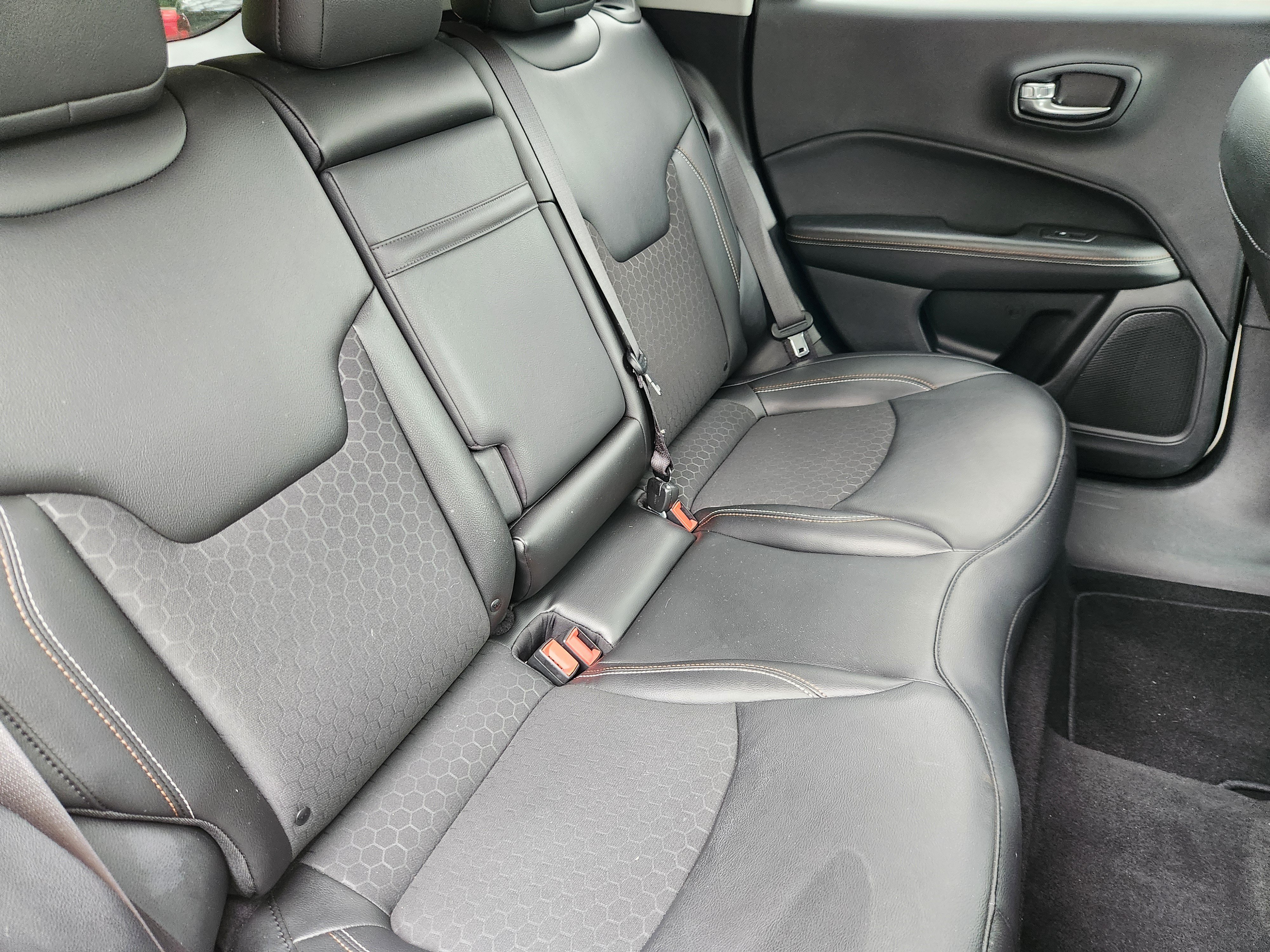 Used 2019 Jeep Compass Latitude AWD/4WD image 15