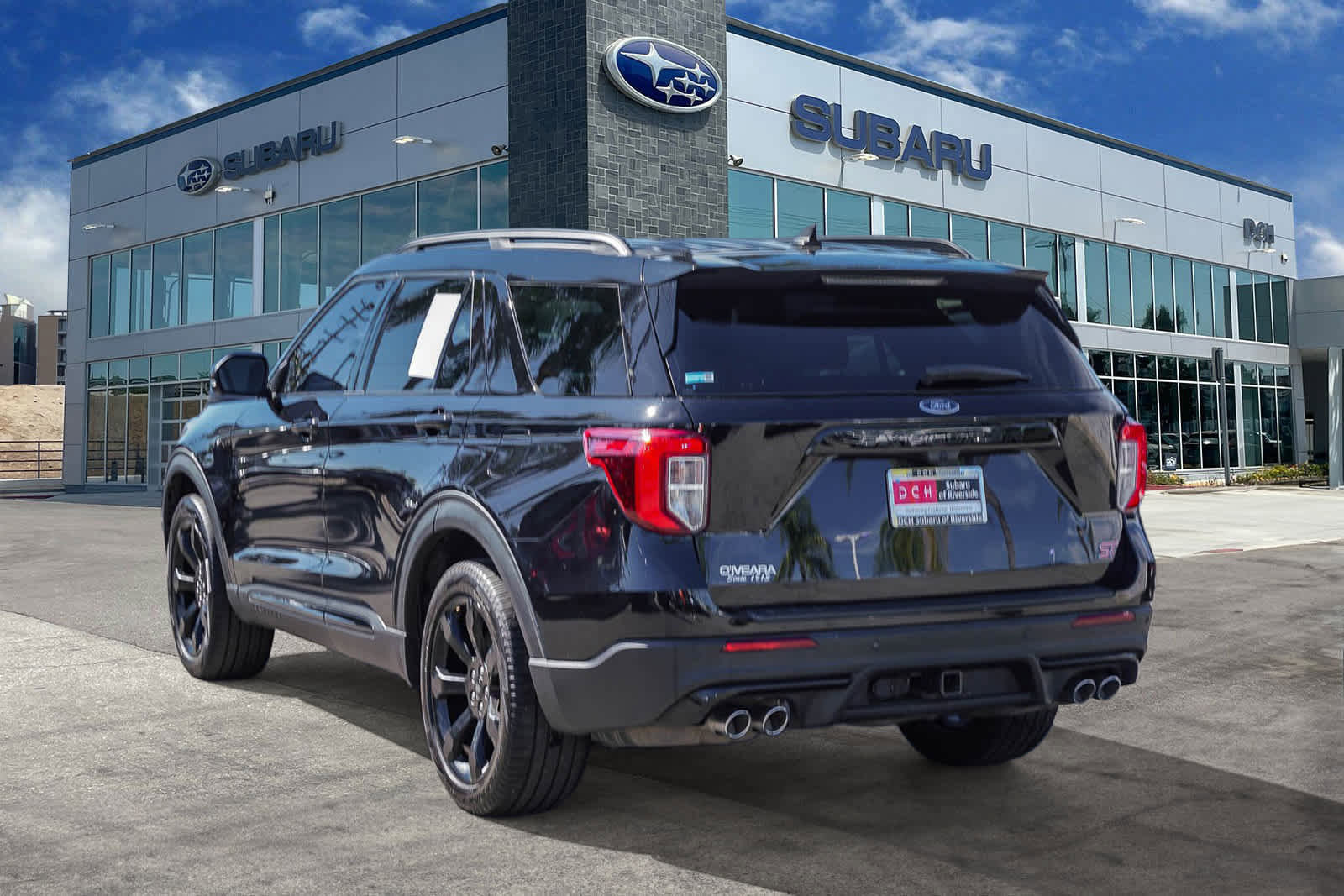 Used 2023 Ford Explorer ST w/ Equipment Group 401A image 6