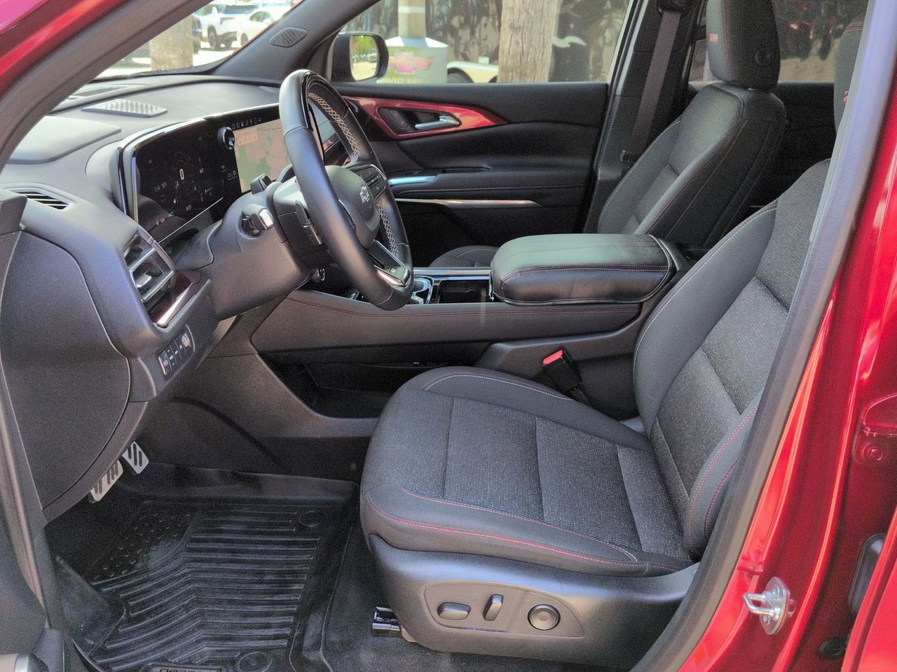 Certified 2024 Chevrolet Traverse Z71 w/ Enhanced Driving Package image 19