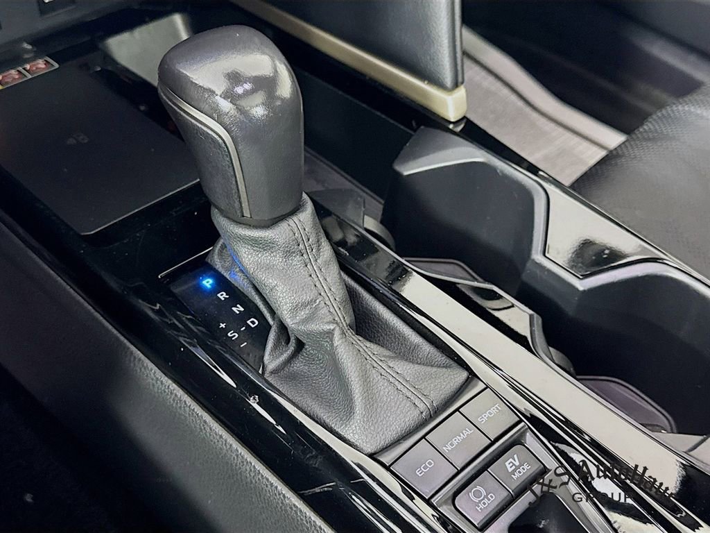 Used 2025 Toyota Camry XSE image 21