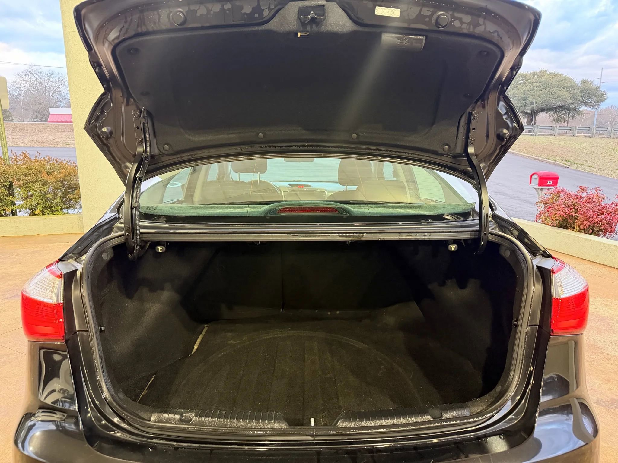 Used 2016 Kia Forte LX image 22