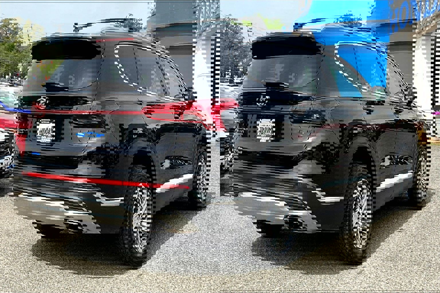 Used 2022 Hyundai Santa Fe SEL image 2