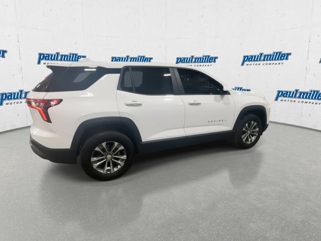 Used 2025 Chevrolet Equinox LT w/ Safety and Technology Package FWD image 11