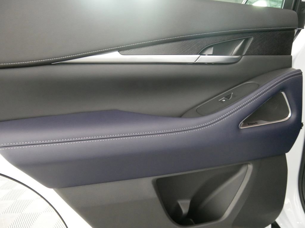 New 2026 INFINITI QX60 Sport w/ Dark Cargo Package image 14