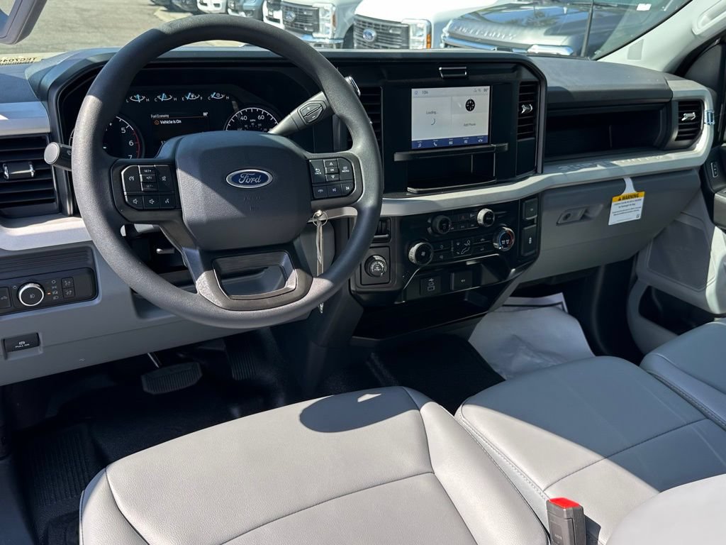 New 2026 Ford F250 XL w/ 360-Degree Camera Package RWD image 27