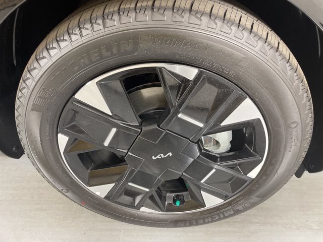 New 2026 Kia Sportage SX FWD image 10