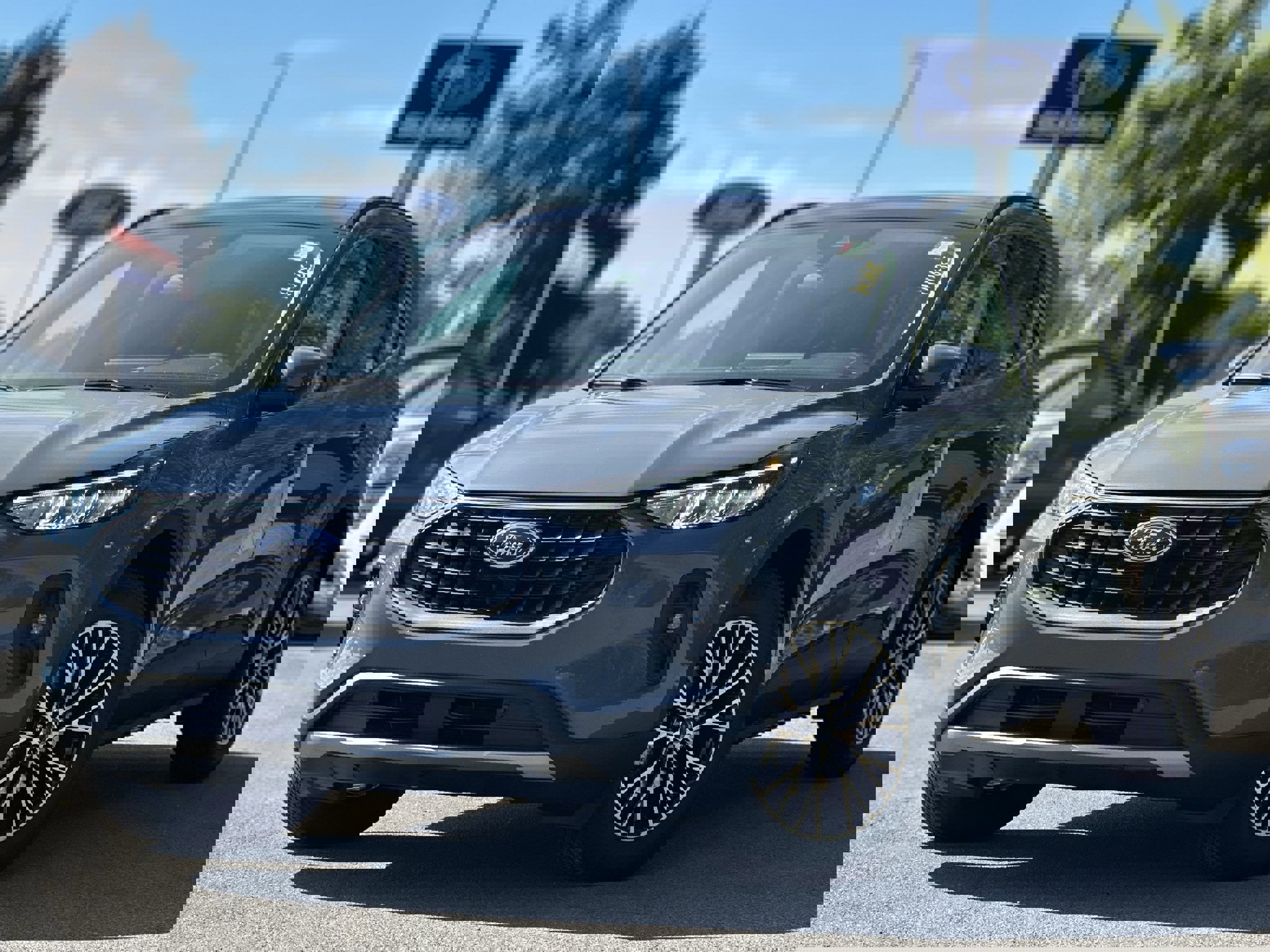 New 2025 Ford Escape SE