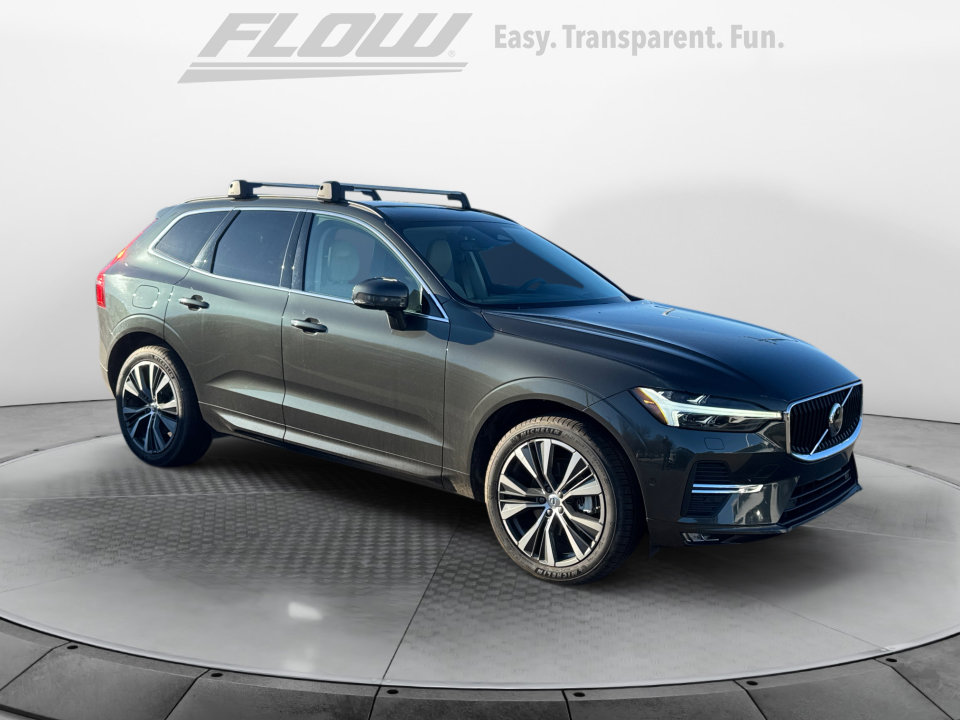 Used 2022 Volvo XC60 B5 Momentum w/ Advanced Package