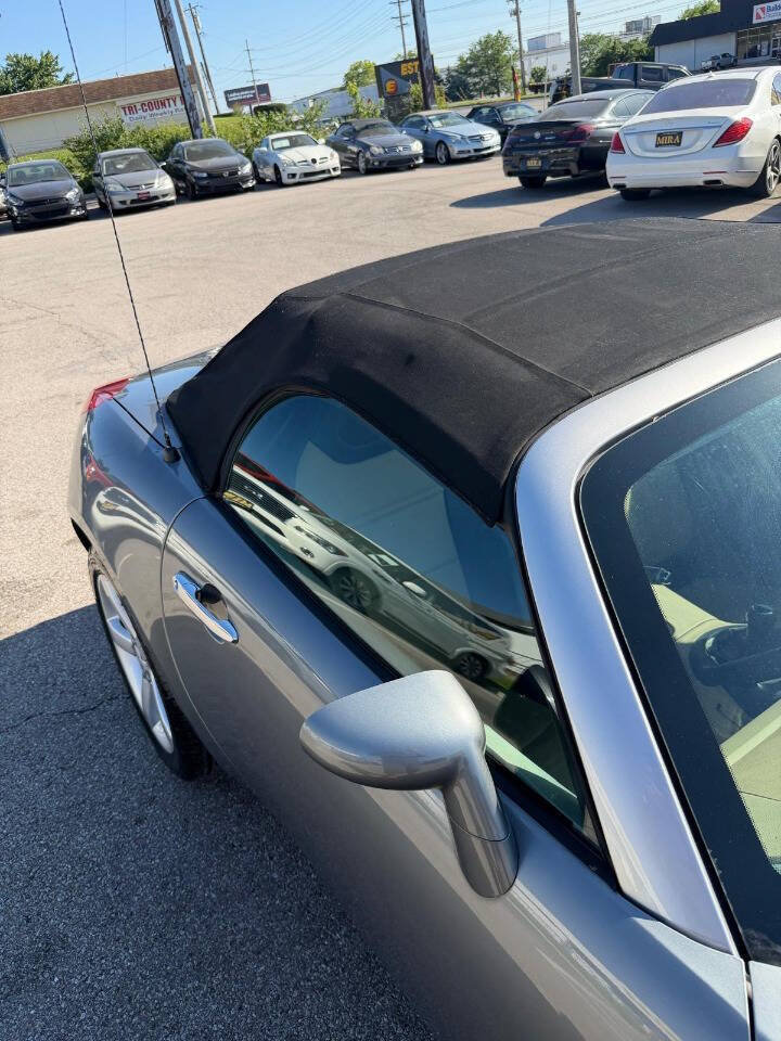 Used 2006 Pontiac Solstice Convertible w/ Premium Package RWD image 37