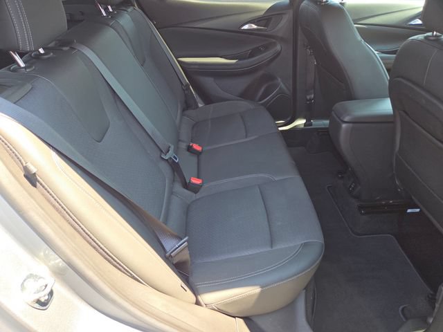 Used 2023 Buick Encore GX Preferred FWD image 16