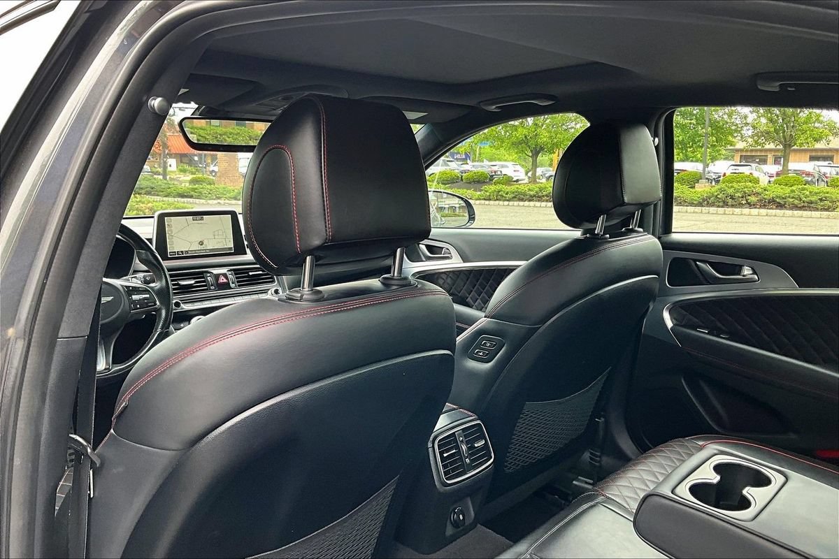 Used 2019 Genesis G70 2.0T Advanced w/ Sport Package AWD/4WD image 18