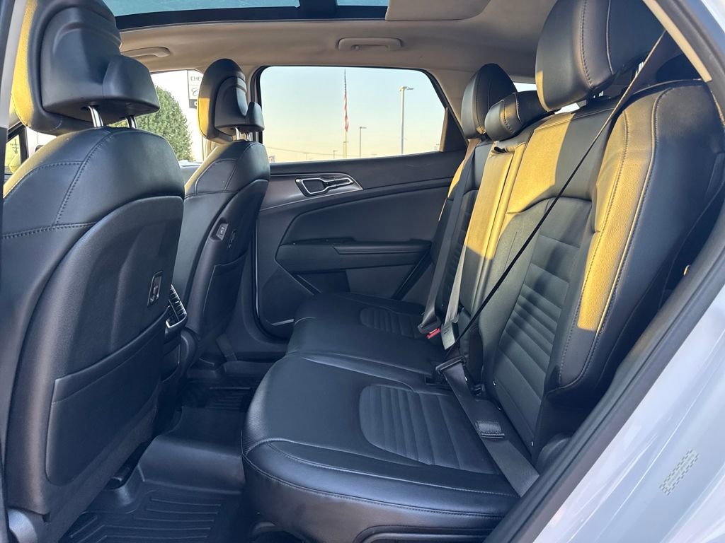 Used 2023 Kia Sportage SX image 14