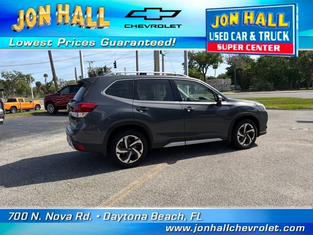 Used 2022 Subaru Forester Touring image 11