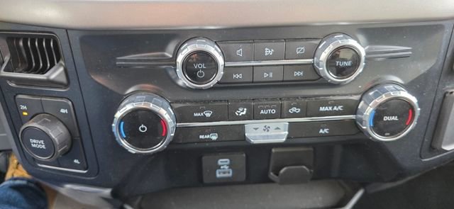 Used 2024 Ford F150 XLT image 21