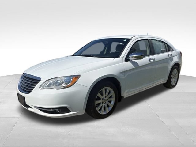 Used 2014 Chrysler 200 Limited w/ Sun/Sound Group FWD image 9