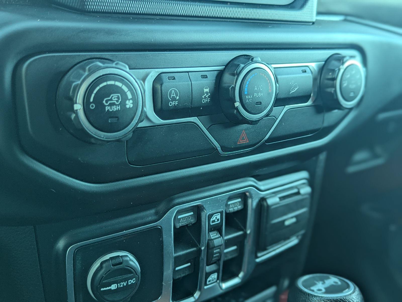 Used 2019 Jeep Wrangler Unlimited Sport S AWD/4WD image 19