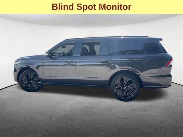 Used 2025 Lincoln Navigator L Black Label AWD/4WD image 6
