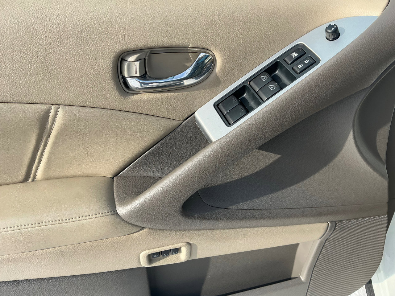 Used 2013 Nissan Murano SL w/ Navigation Pkg image 15