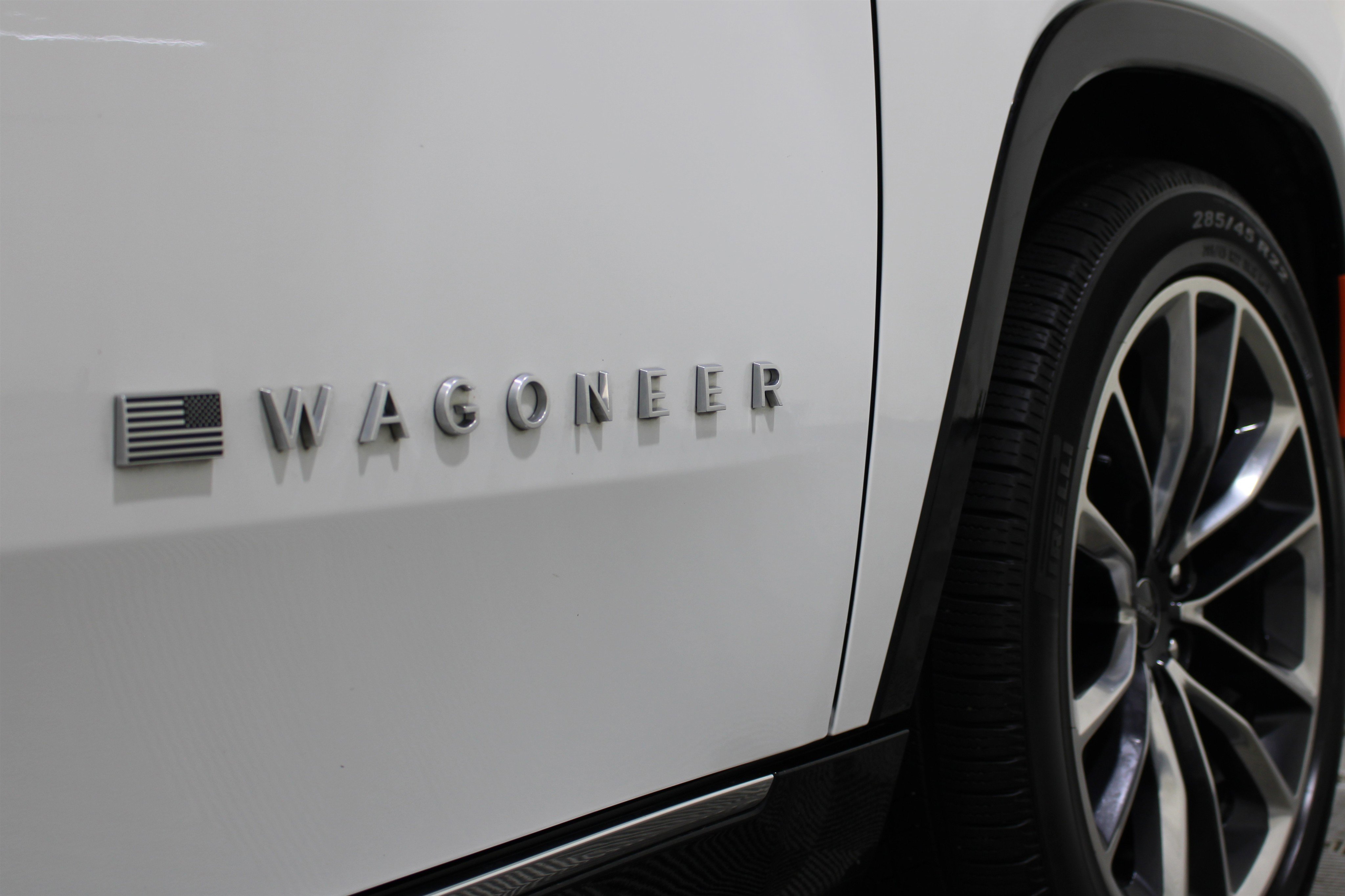Used 2024 Jeep Wagoneer Series III w/ Premium Group I AWD/4WD image 34