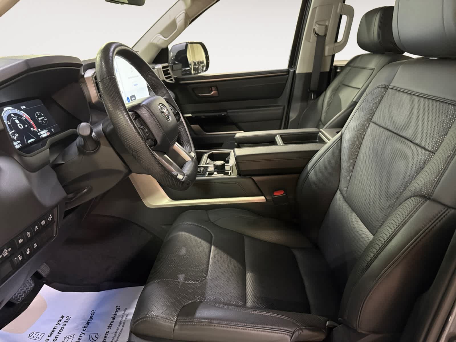 Used 2024 Toyota Tundra Limited w/ Power Package AWD/4WD image 15