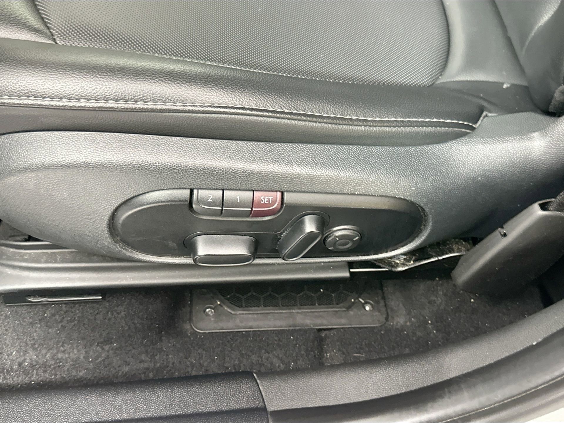 Used 2018 MINI Cooper Countryman image 23