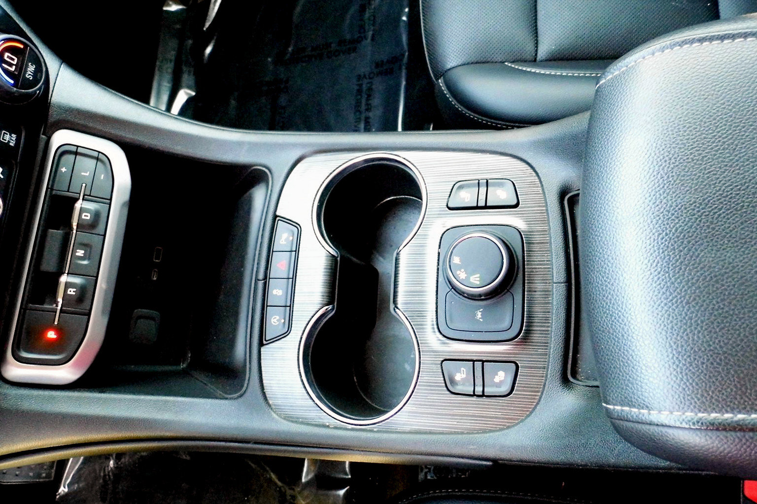 Used 2023 GMC Acadia SLT image 22