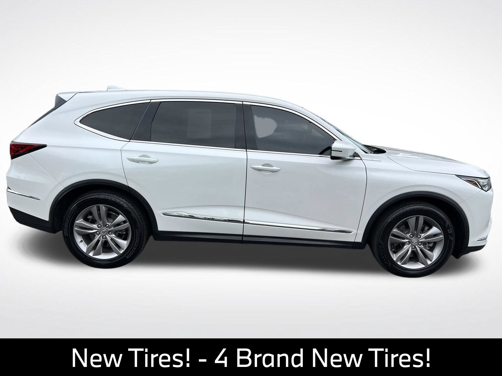 Used 2023 Acura MDX SH-AWD image 11
