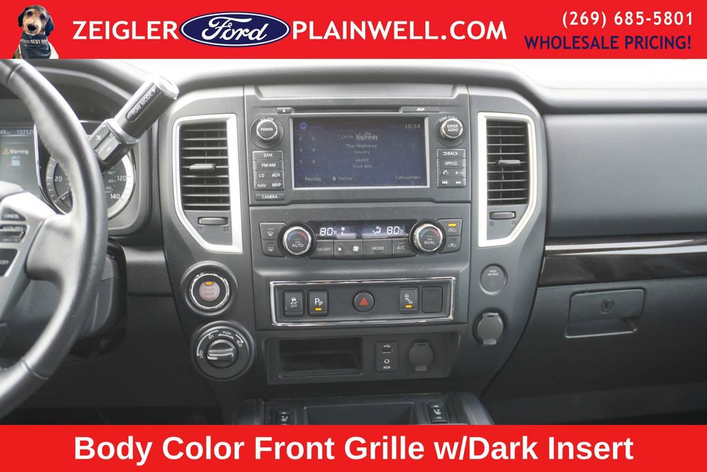 Used 2018 Nissan Titan SL w/ Midnight Edition image 14