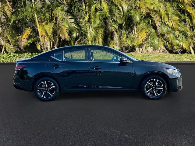 Used 2024 Nissan Sentra SV FWD image 3
