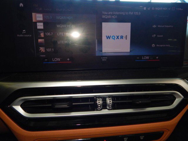 Used 2023 BMW 330i xDrive Sedan w/ M Sport Package image 31