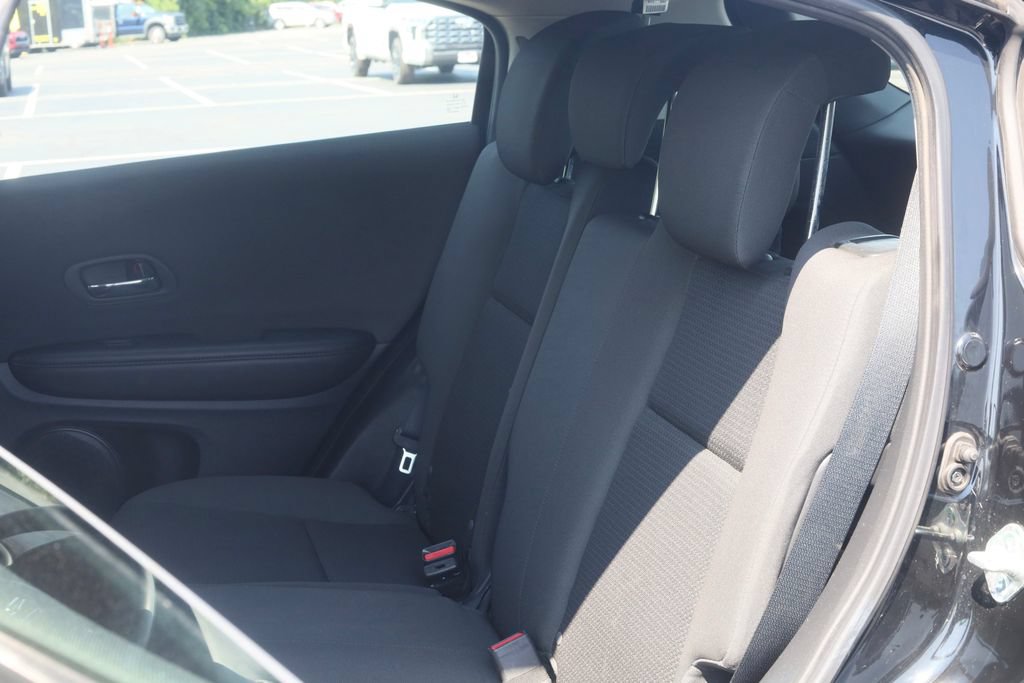 Used 2021 Honda HR-V LX image 21
