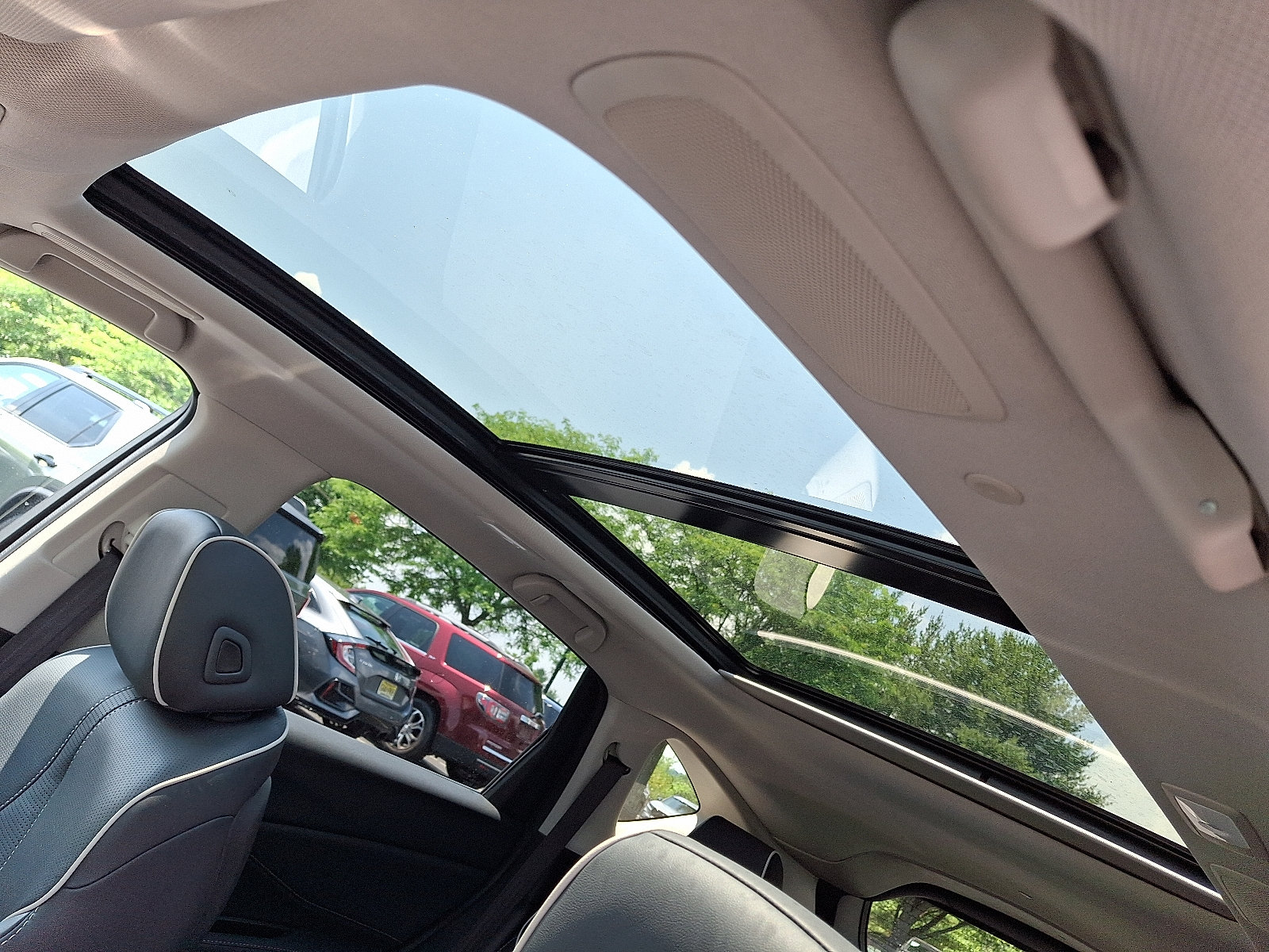 Used 2020 Acura RDX AWD w/ Advance Package image 14