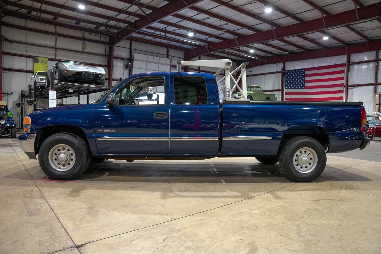 Used 1999 GMC Sierra 2500 SLE 3dr Extended Cab LB HD w/ Marketing Option Pkg image 4