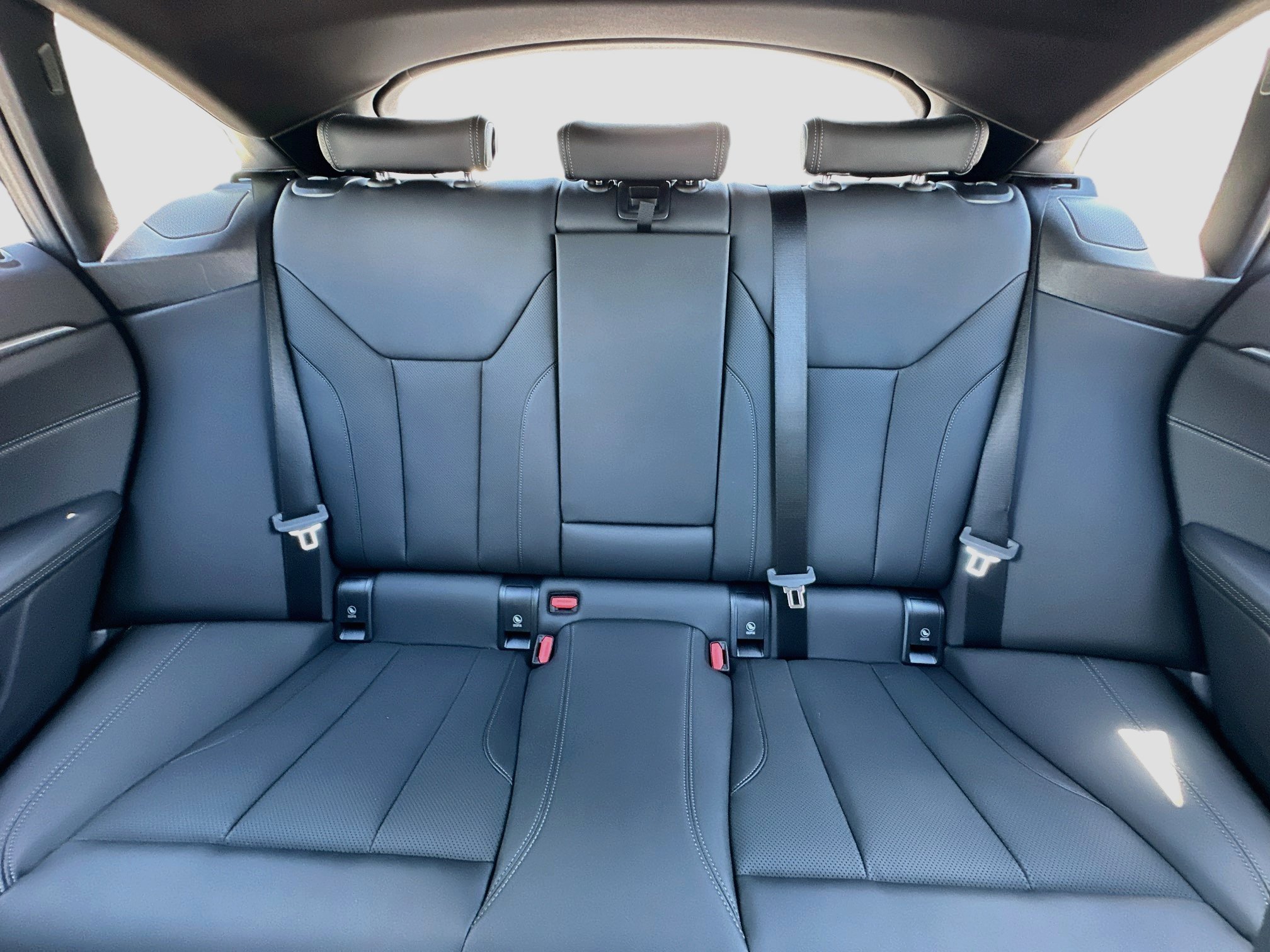 Certified 2025 BMW 430i w/ Premium Package RWD image 25