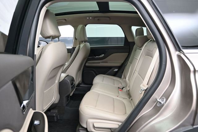 Used 2021 Lincoln Corsair Reserve AWD/4WD image 24