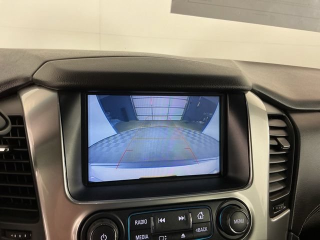 Used 2020 Chevrolet Tahoe LS w/ Enhanced Driver Alert Package AWD/4WD image 18