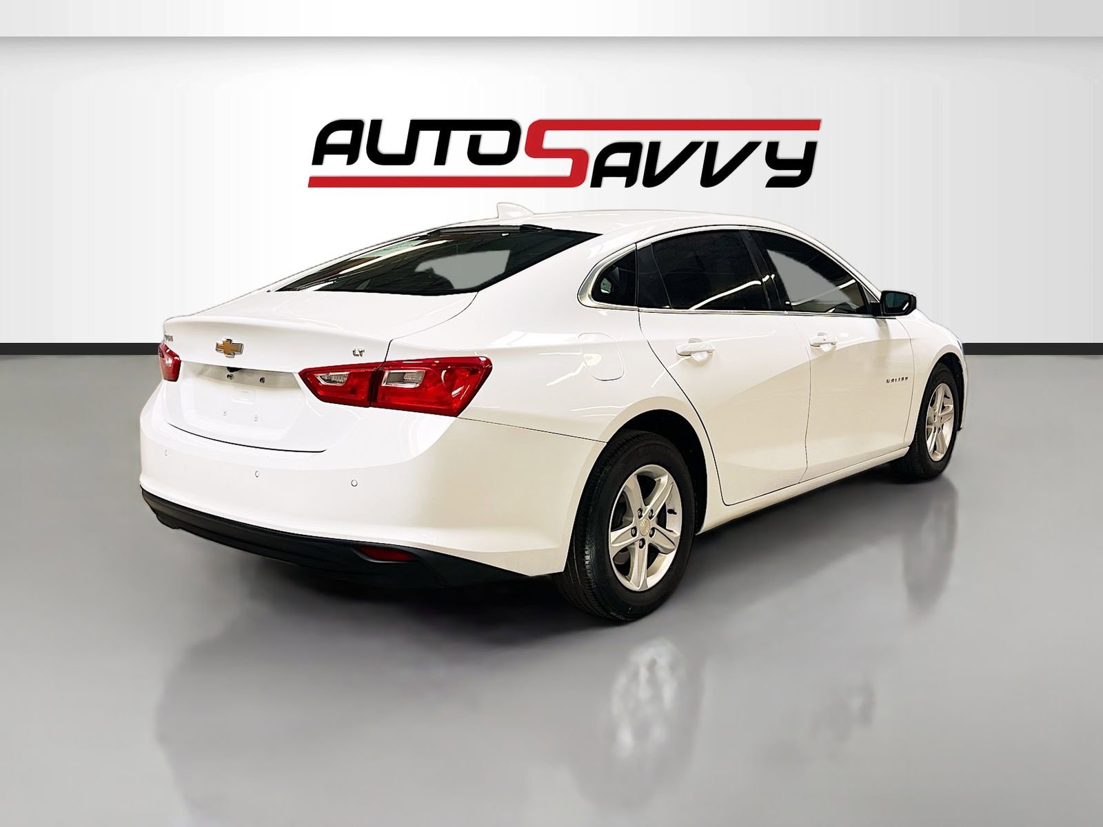 Used 2024 Chevrolet Malibu LT FWD image 7