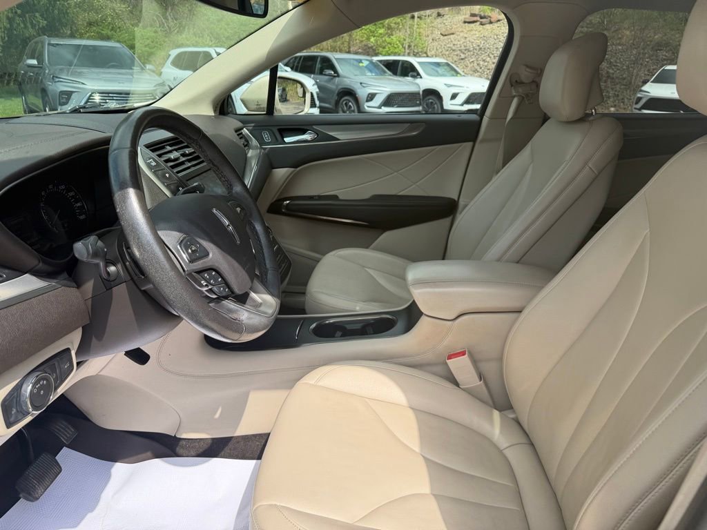 Used 2017 Lincoln MKC Premiere AWD/4WD image 14