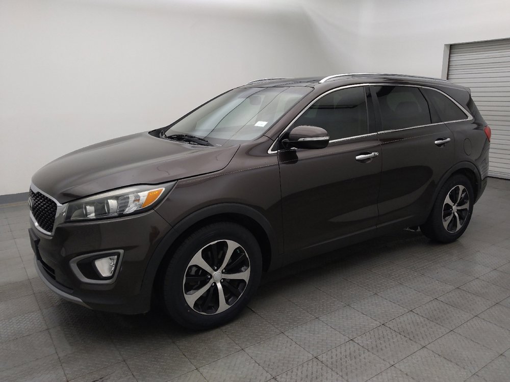 Used 2016 Kia Sorento EX w/ EX Touring Package image 2