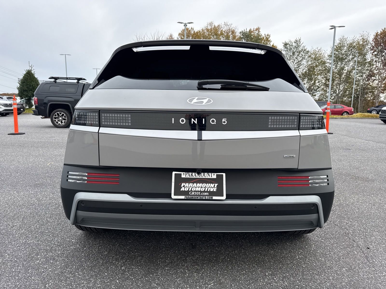 Used 2025 Hyundai Ioniq 5 SEL image 6