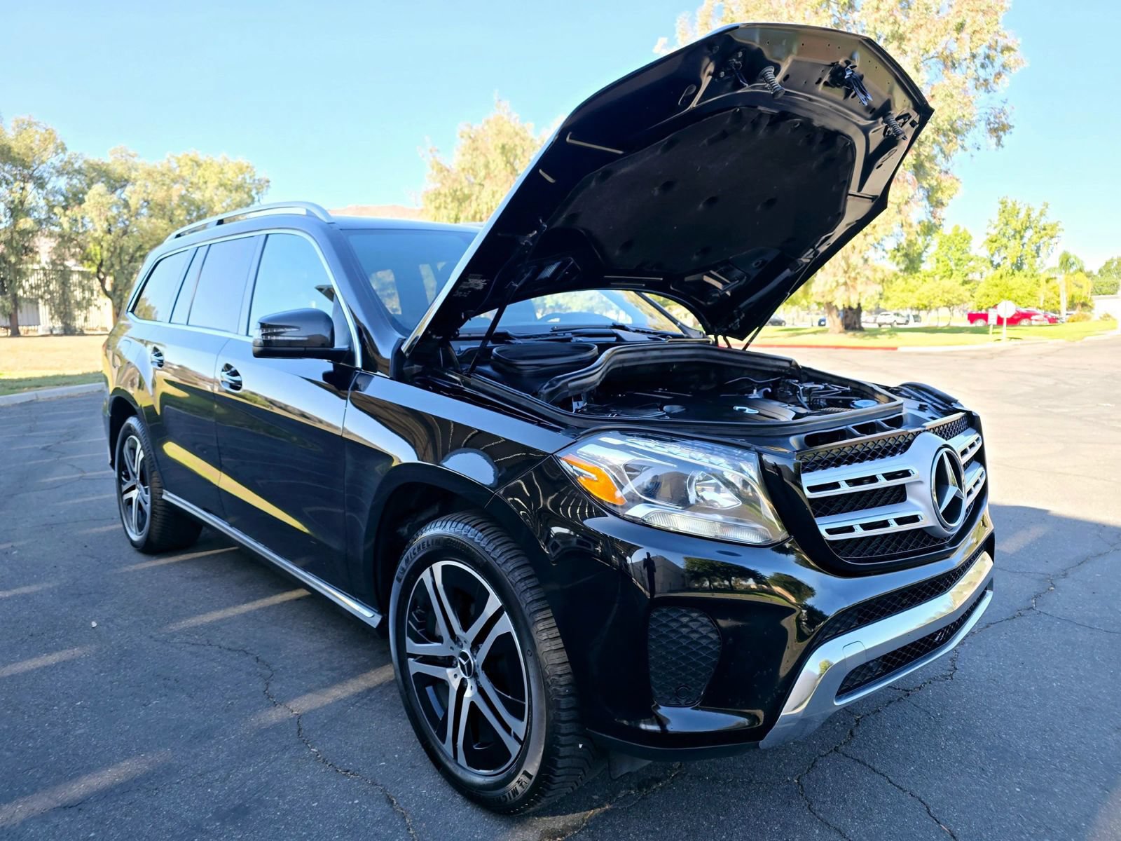 Used 2019 Mercedes-Benz GLS 450 4MATIC w/ Premium 1 Package image 64