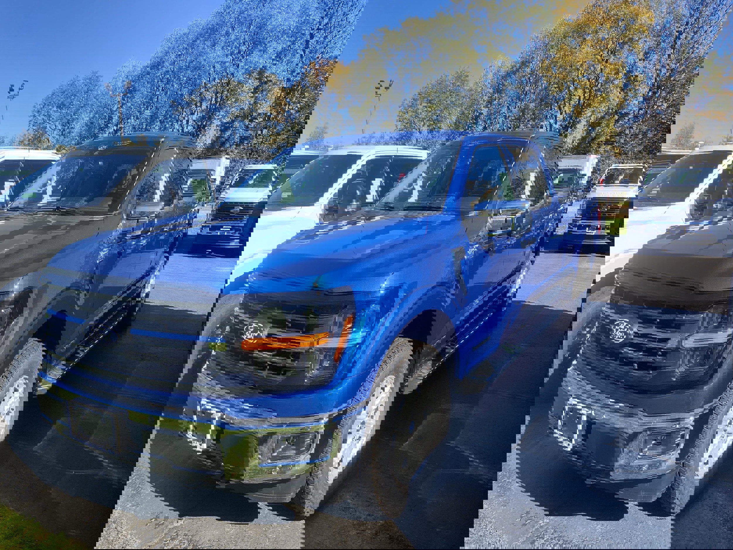 New 2025 Ford F150 XLT w/ Equipment Group 302A MID image 4
