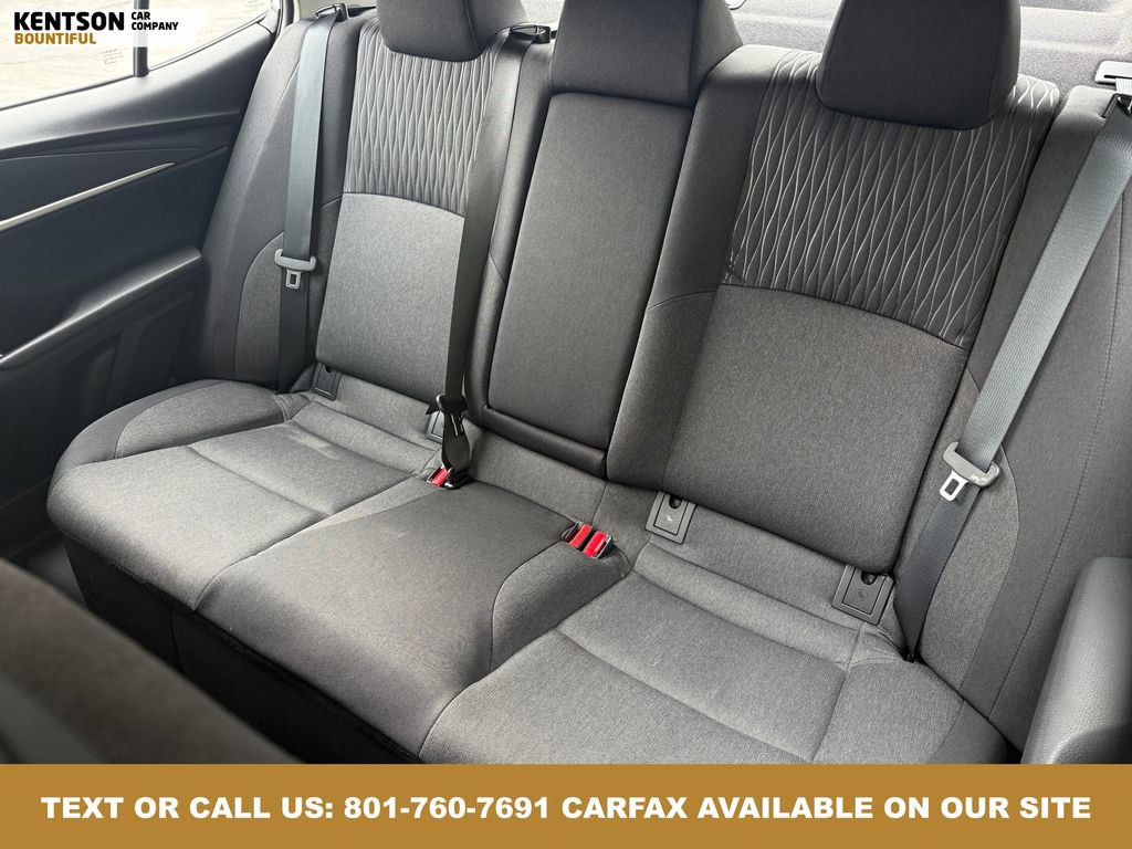 Used 2026 Toyota Camry LE image 33